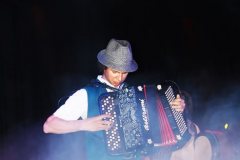 img029